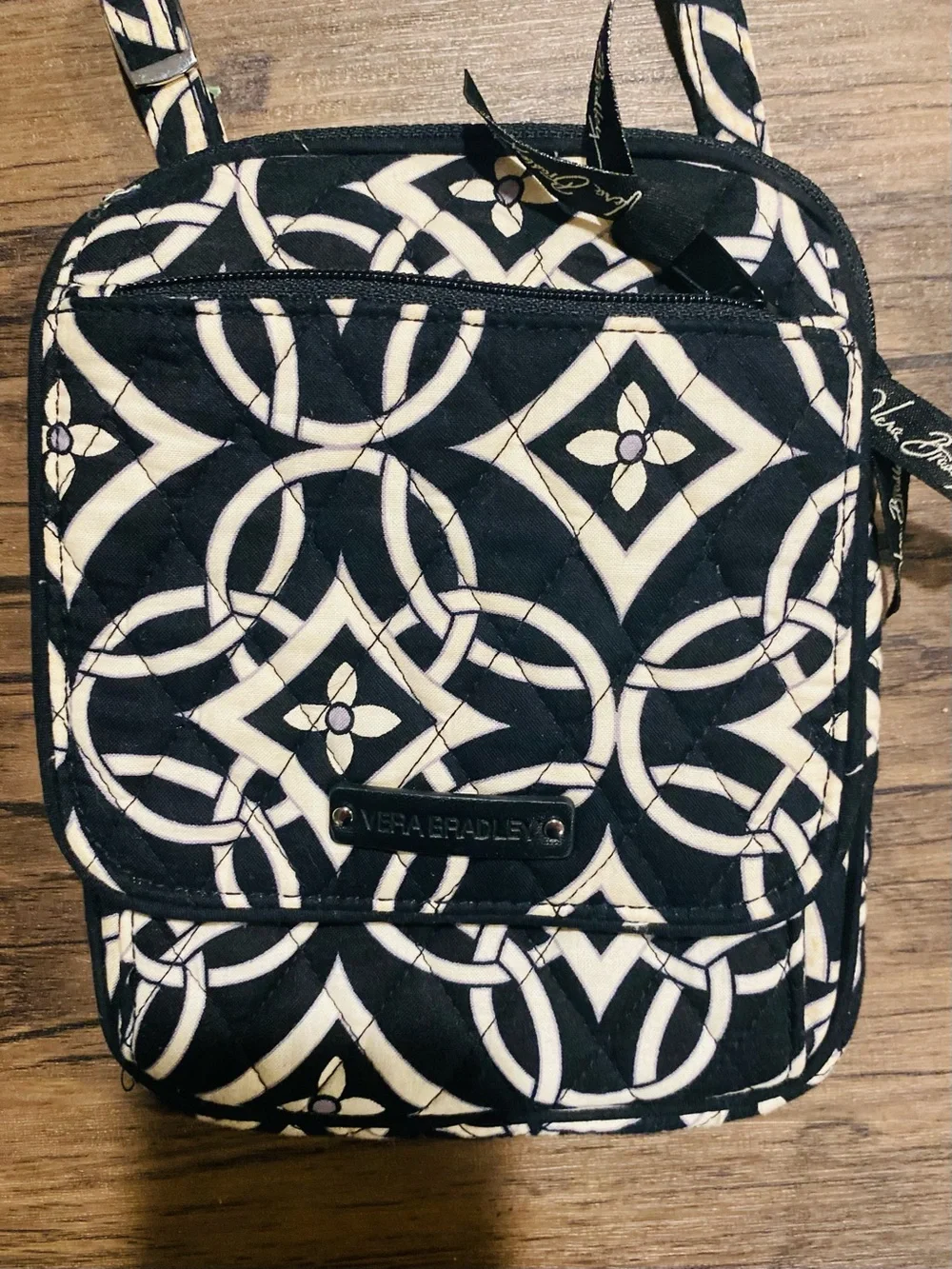 Vera Bradley Concerto Mini Hipster Quilted Crossbody Phone Bag New without Tags